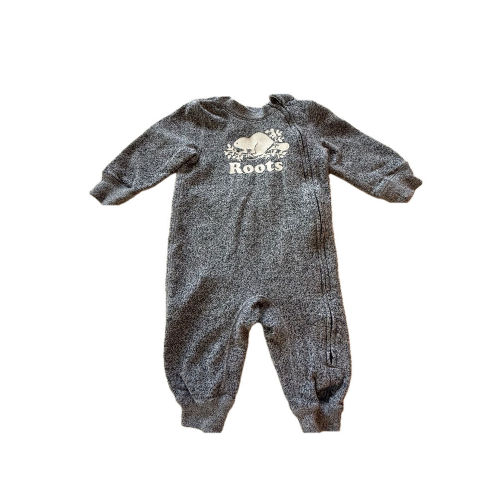 Baby Roots Gray Onesie Size 6-12M